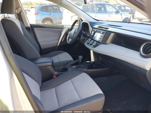 46258385 :رقم المزاد ، JTMBFREVXFJ039245 vin ، 2015 Toyota Rav4 Le مزاد بيع