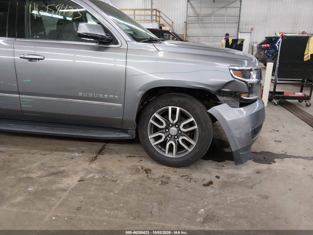 Продаж на аукціоні авто 2019 Chevrolet Suburban Lt, vin: 1GNSKHKC8KR408079, номер лоту: 46258423