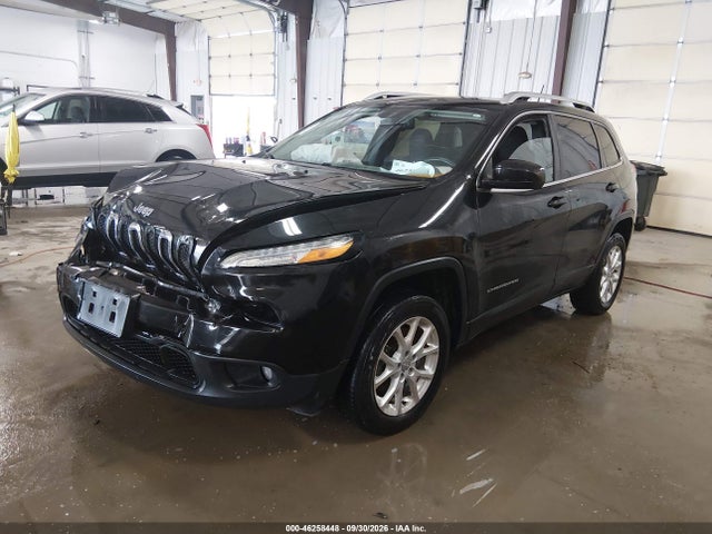 Jeep Cherokee Latitude 2014 1C4PJMCS9EW244184 Image 2