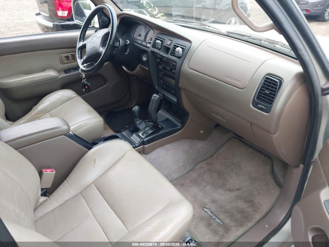 Продажа на аукционе авто 2000 Toyota 4runner Sr5 V6, vin: JT3HN86RXY0284181, номер лота: 46258674