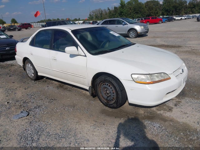 Продажа на аукционе авто 2000 Honda Accord 2.3 Lx, vin: 1HGCG5647YA026781, номер лота: 46258702