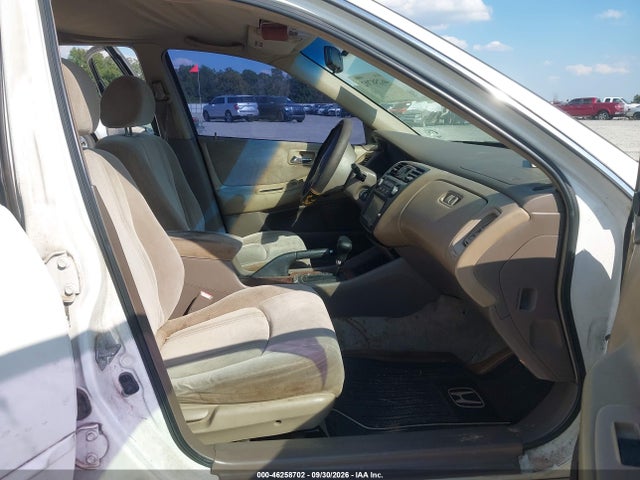 Продажа на аукционе авто 2000 Honda Accord 2.3 Lx, vin: 1HGCG5647YA026781, номер лота: 46258702