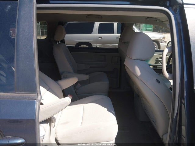 Продажа на аукционе авто 2015 Kia Sedona Lx, vin: KNDMB5C11F6066110, номер лота: 46258718