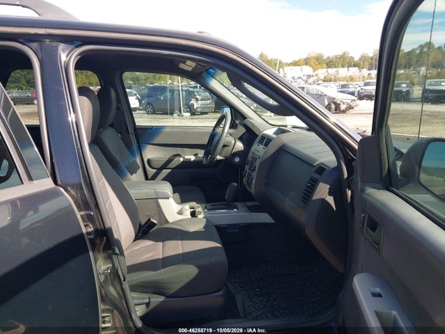 2010 Ford Escape Xlt მანქანა იყიდება აუქციონზე, vin: 1FMCU0DGXAKD06097, აუქციონის ნომერი: 46258719