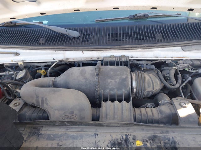 46258806 :رقم المزاد ، 1FDWE3FL1GDC12676 vin ، 2016 Ford E-350 Cutaway مزاد بيع