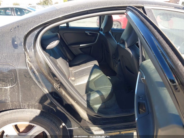 46258880 :رقم المزاد ، YV1612FS2D1218057 vin ، 2013 Volvo S60 T5 مزاد بيع