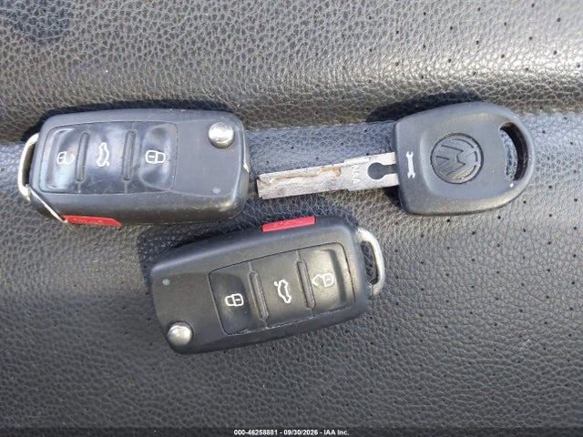 Продажа на аукционе авто 2016 Volkswagen Tiguan Se, vin: WVGAV7AX9GW616230, номер лота: 46258881