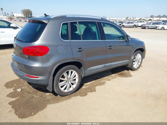Продажа на аукционе авто 2016 Volkswagen Tiguan Se, vin: WVGAV7AX9GW616230, номер лота: 46258881