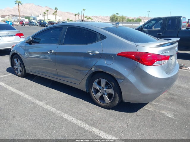 Продажа на аукционе авто 2013 Hyundai Elantra Gls, vin: KMHDH4AEXDU928579, номер лота: 46258882
