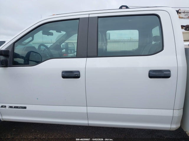 46258887 :رقم المزاد ، 1FD0W4HTXHEC61666 vin ، 2017 Ford F-450 Chassis Xl مزاد بيع