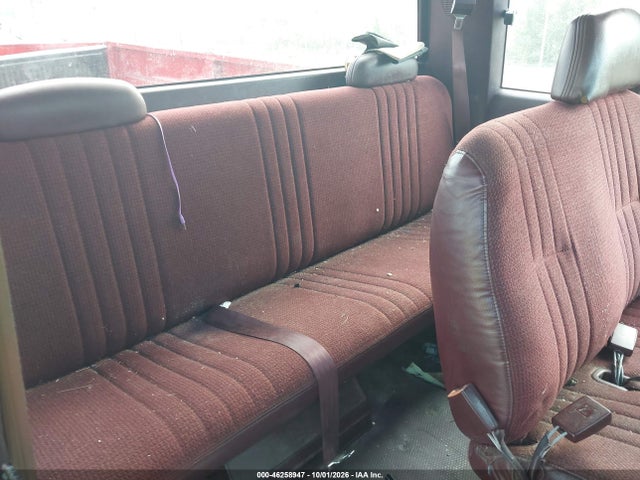 46258947 :رقم المزاد ، 1GCEK19K9SE209415 vin ، 1995 Chevrolet Gmt-400 K1500 مزاد بيع