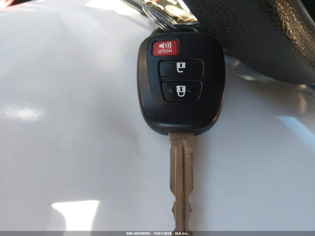 Toyota Rav4 Xle 2015 2T3RFREV6FW257585 Image 11
