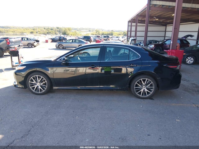 4T1F31AK6NU599960 Toyota Camry Xle Hybrid