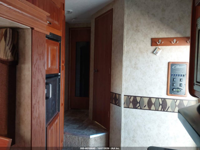 Продажа на аукционе авто 2012 Keystone Cougar, vin: 4YDF31824C2502254, номер лота: 46259040