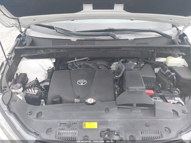 2018 Toyota Highlander Limited Platinum მანქანა იყიდება აუქციონზე, vin: 5TDYZRFH5JS243313, აუქციონის ნომერი: 46259120