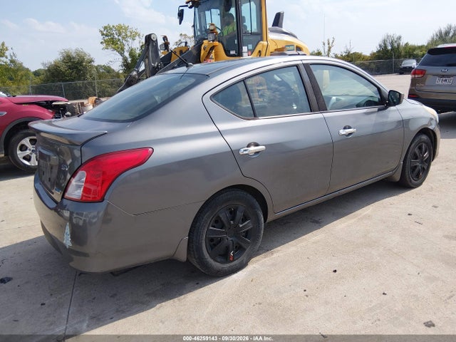 2016 Nissan Versa 1.6 S/1.6 S+/1.6 Sl/1.6 Sv მანქანა იყიდება აუქციონზე, vin: 3N1CN7AP6GL871620, აუქციონის ნომერი: 46259143