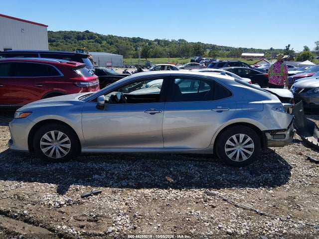 4T1C31AK5NU581727 Toyota Camry Le Hybrid