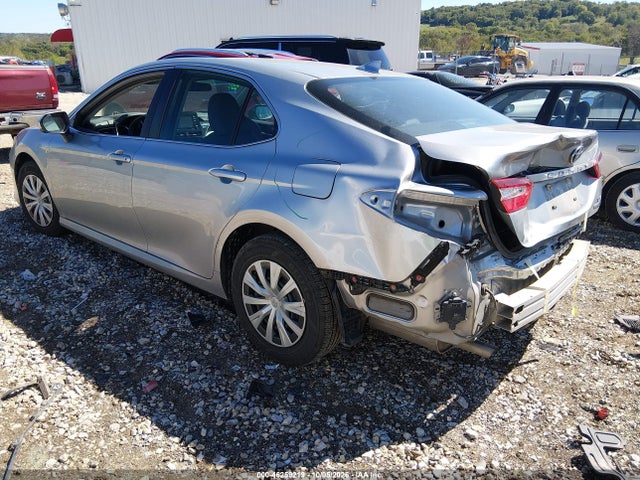 4T1C31AK5NU581727 Toyota Camry Le Hybrid
