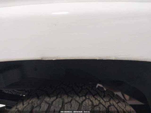 46259232 :رقم المزاد ، 3GNGK26UX5G184579 vin ، 2005 Chevrolet Suburban 2500 Ls مزاد بيع