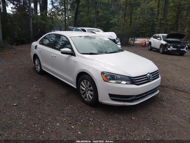 Auction sale of the 2015 Volkswagen Passat 1.8t Wolfsburg Edition, vin: 1VWAS7A36FC068887, lot number: 46259236