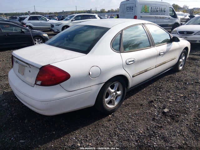 Продажа на аукционе авто 2001 Ford Taurus Ses, vin: 1FAFP55U61A125830, номер лота: 46259278