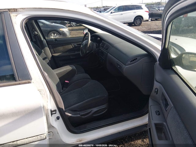 Продажа на аукционе авто 2001 Ford Taurus Ses, vin: 1FAFP55U61A125830, номер лота: 46259278