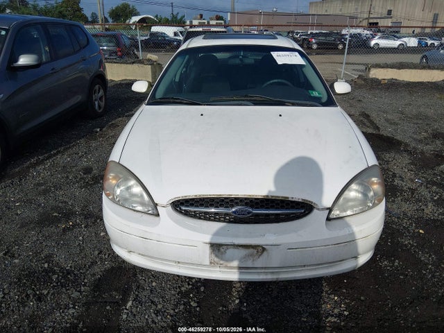 Продажа на аукционе авто 2001 Ford Taurus Ses, vin: 1FAFP55U61A125830, номер лота: 46259278