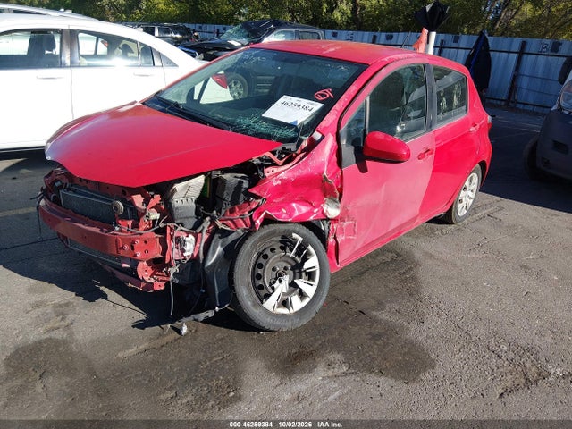 46259384 :رقم المزاد ، JTDKTUD37DD559085 vin ، 2013 Toyota Yaris Le مزاد بيع