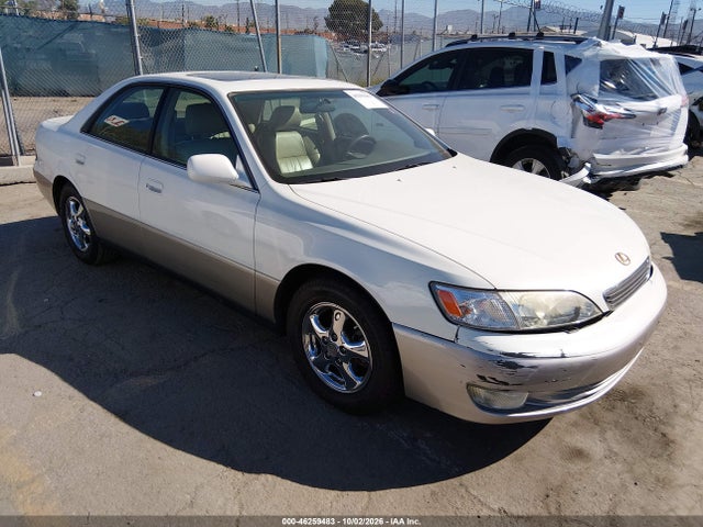 1997 Lexus Es 300 მანქანა იყიდება აუქციონზე, vin: JT8BF22G0V0055499, აუქციონის ნომერი: 46259483