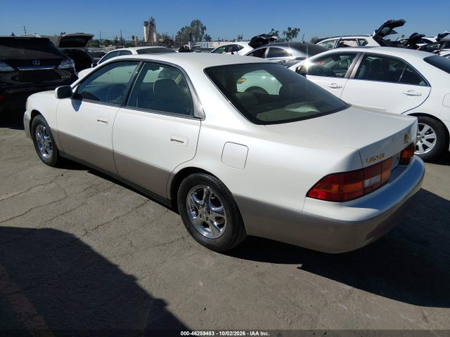 1997 Lexus Es 300 მანქანა იყიდება აუქციონზე, vin: JT8BF22G0V0055499, აუქციონის ნომერი: 46259483