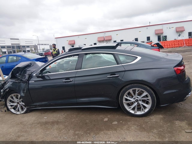 2022 Audi A5 Sportback Premium Plus 40 Tfsi Quattro S Tronic მანქანა იყიდება აუქციონზე, vin: WAUCBCF50NA003586, აუქციონის ნომერი: 46259490