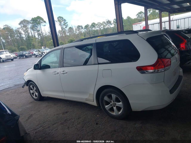 Продаж на аукціоні авто 2011 Toyota Sienna Le V6, vin: 5TDKK3DC5BS170816, номер лоту: 46259543
