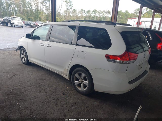 Продаж на аукціоні авто 2011 Toyota Sienna Le V6, vin: 5TDKK3DC5BS170816, номер лоту: 46259543