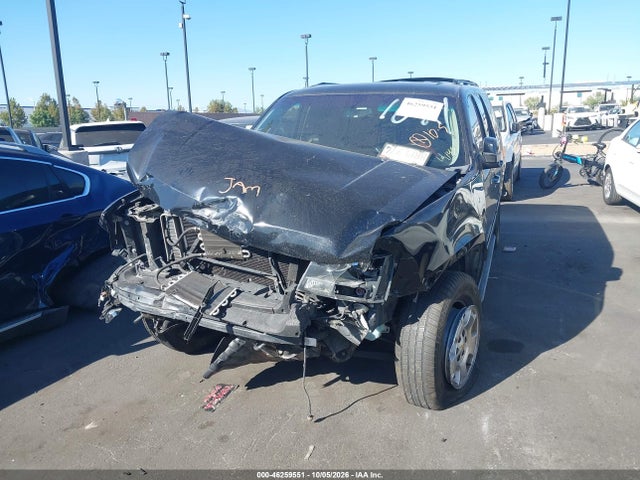 2013 Chevrolet Suburban 1500 Lt მანქანა იყიდება აუქციონზე, vin: 1GNSKJE75DR127818, აუქციონის ნომერი: 46259551