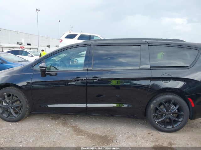Aukcja sprzedaży 2027 Chrysler Pacifica, vin: 2C4RC1GG1VR552871, numer aukcji: 46259553