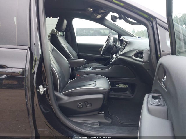 Aukcja sprzedaży 2027 Chrysler Pacifica, vin: 2C4RC1GG1VR552871, numer aukcji: 46259553