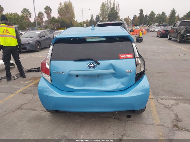 Toyota Prius C One 2016 JTDKDTB34G1120197 Image 19