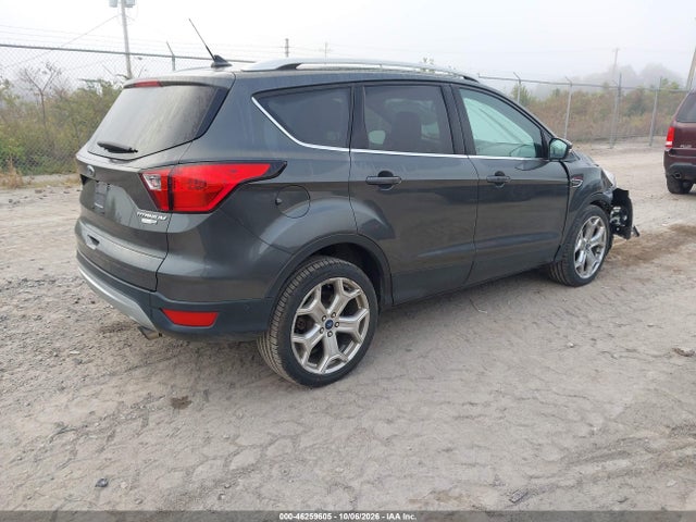 46259605 :رقم المزاد ، 1FMCU9J92KUB98607 vin ، 2019 Ford Escape Titanium مزاد بيع