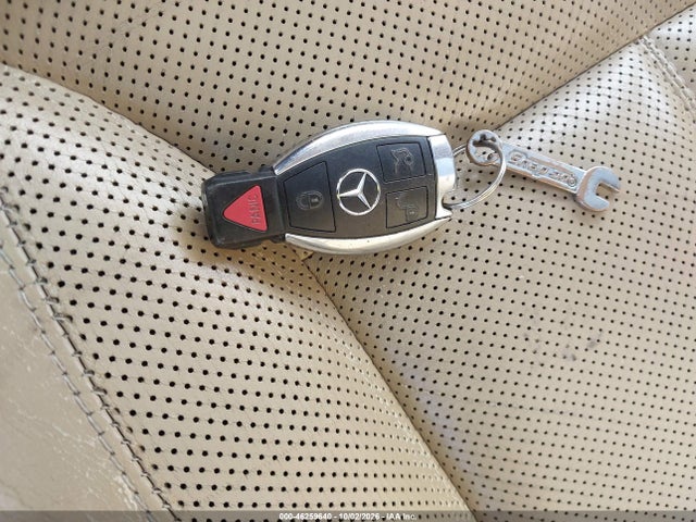46259640 :رقم المزاد ، 4JGBF8GE2BA671864 vin ، 2011 Mercedes-benz Gl 550 4matic مزاد بيع