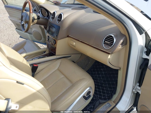 46259640 :رقم المزاد ، 4JGBF8GE2BA671864 vin ، 2011 Mercedes-benz Gl 550 4matic مزاد بيع