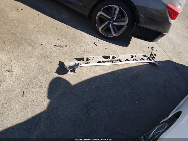 Продажа на аукционе авто 2020 Honda Civic Lx, vin: 19XFC2F68LE212522, номер лота: 46259650