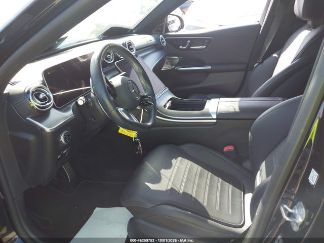 Mercedes-Benz C 300 2024 W1KAF4GB4RR198405 Image 17