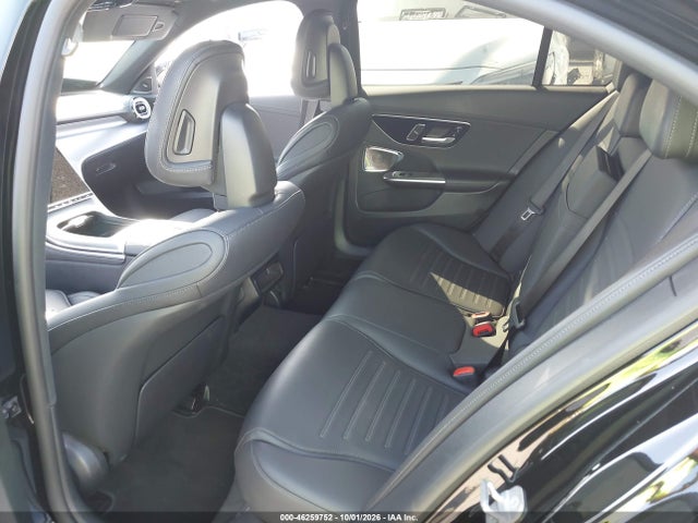 Mercedes-Benz C 300 2024 W1KAF4GB4RR198405 Image 18