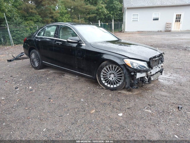 2015 Mercedes-benz C-class C 300 Luxury მანქანა იყიდება აუქციონზე, vin: 55SWF4KB8FU025378, აუქციონის ნომერი: 46259756
