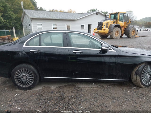 2015 Mercedes-benz C-class C 300 Luxury მანქანა იყიდება აუქციონზე, vin: 55SWF4KB8FU025378, აუქციონის ნომერი: 46259756