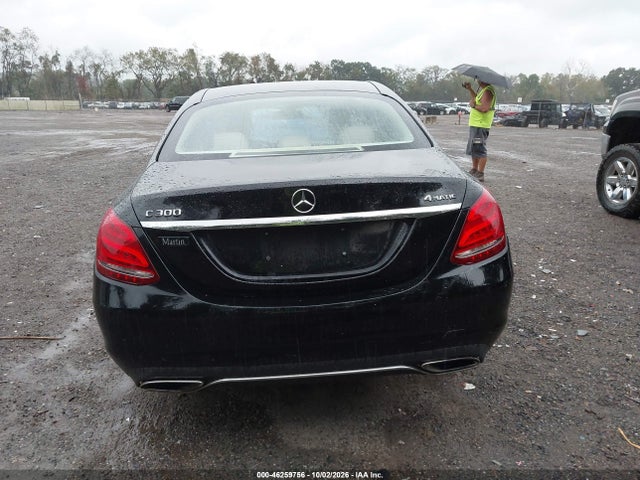 2015 Mercedes-benz C-class C 300 Luxury მანქანა იყიდება აუქციონზე, vin: 55SWF4KB8FU025378, აუქციონის ნომერი: 46259756