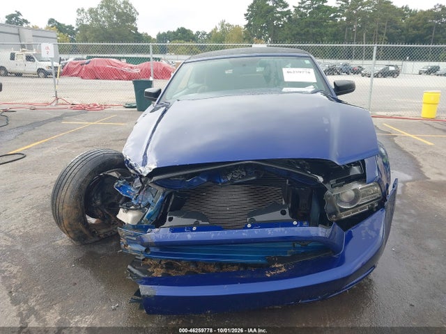 Продажа на аукционе авто 2014 Ford Mustang V6, vin: 1ZVBP8EM4E5314675, номер лота: 46259778