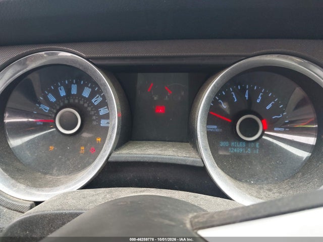 Продажа на аукционе авто 2014 Ford Mustang V6, vin: 1ZVBP8EM4E5314675, номер лота: 46259778