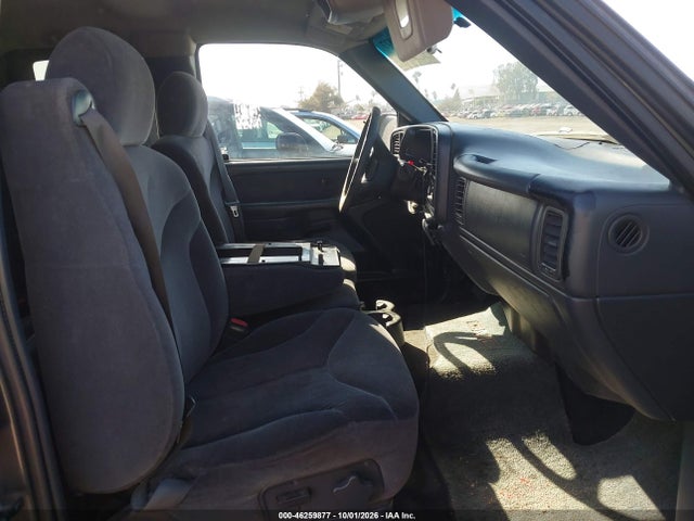 2001 Gmc Sierra 1500 Sle მანქანა იყიდება აუქციონზე, vin: 1GTEC19V71Z205040, აუქციონის ნომერი: 46259877