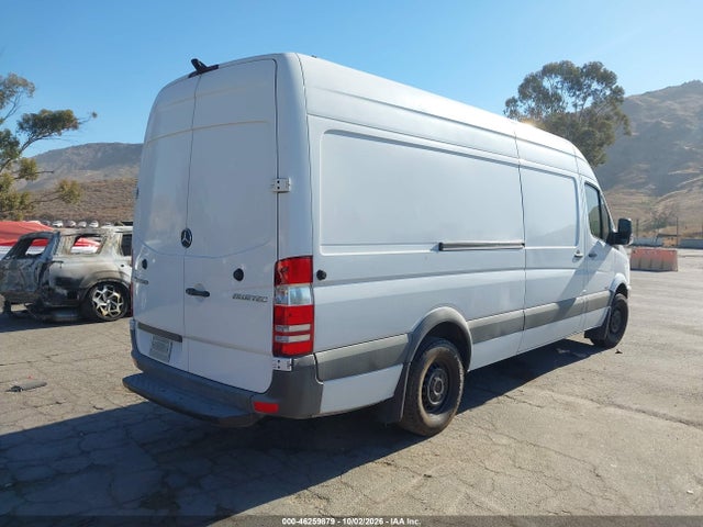 46259879 :رقم المزاد ، WD3PE8CC6D5730728 vin ، 2013 Mercedes-benz Sprinter 2500 High Roof مزاد بيع